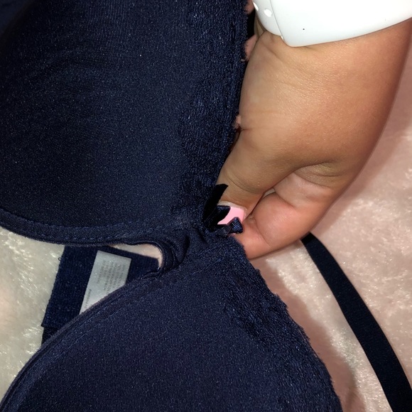 Bra - Picture 2 of 3